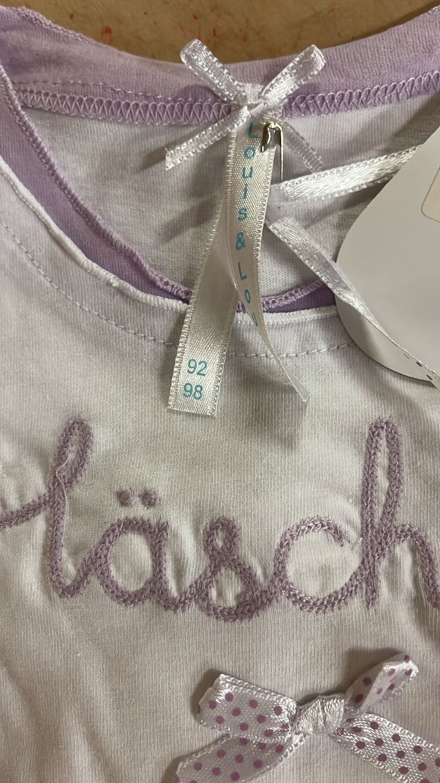 Louis & Louisa "Häschen" Kinder Pyjama lang 92 / 98, lila-weiß Schlafanzug