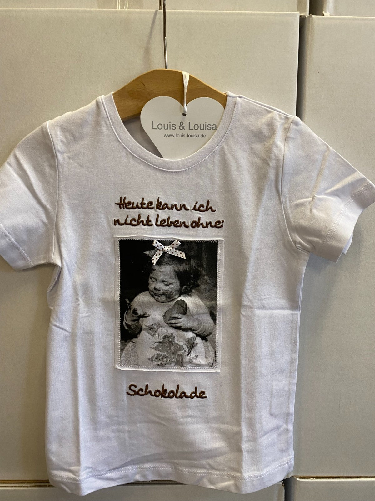 LOUIS & LOUISA T-Shirt Schokolade Gr 116/122 NEU Weiß Mädchen Nachtwäsche