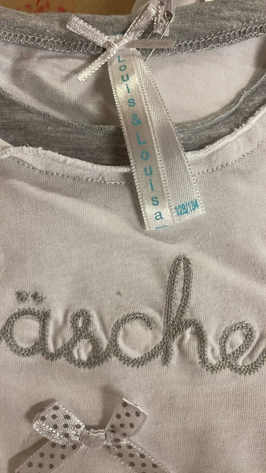 Louis & Louisa "Häschen" Kinder-Pyjama - lang (128/134, grau-weiß) Schlafanzug