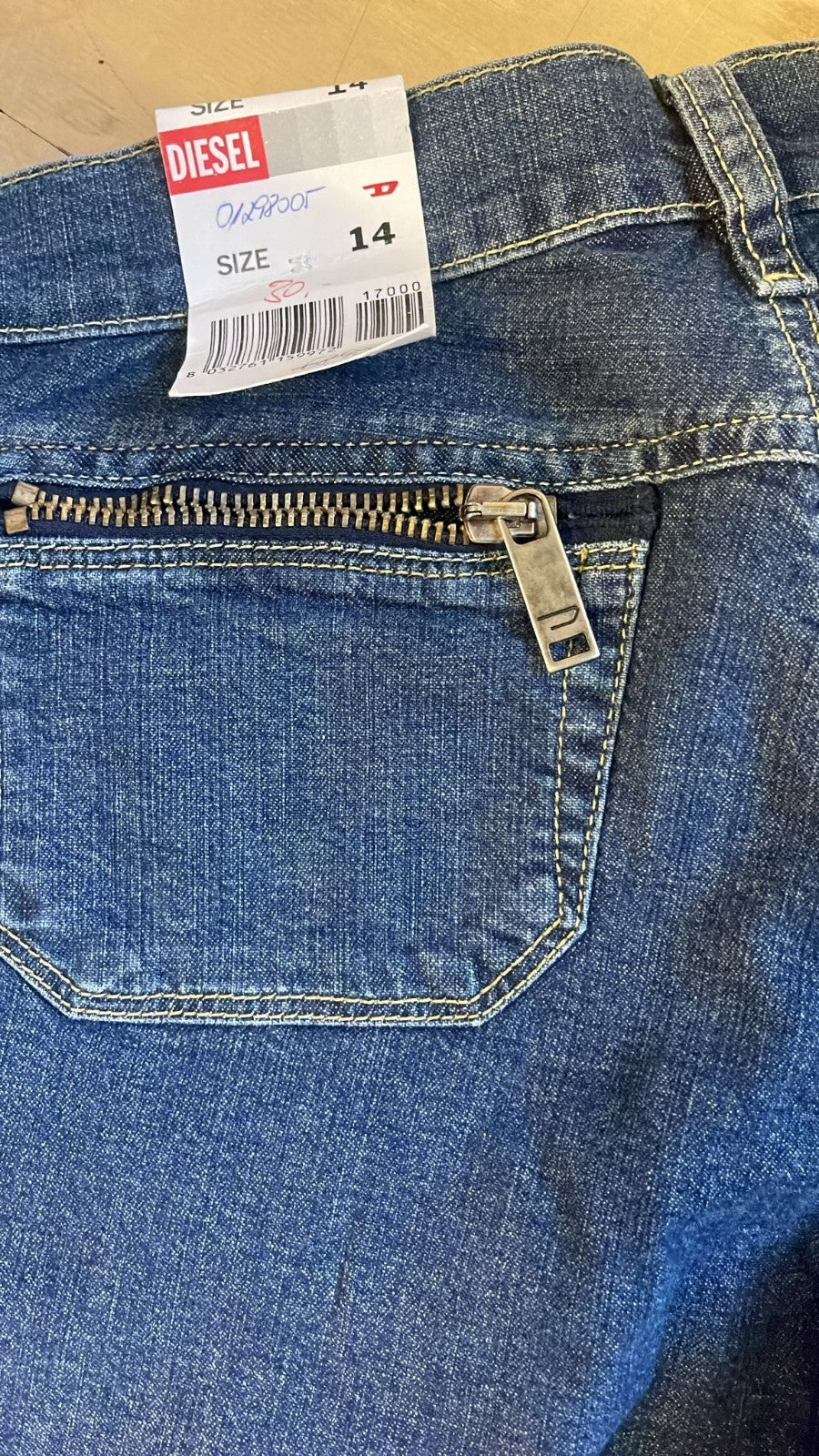 Diesel Jeans Hose PISCA neu mit Etikett Größe 14