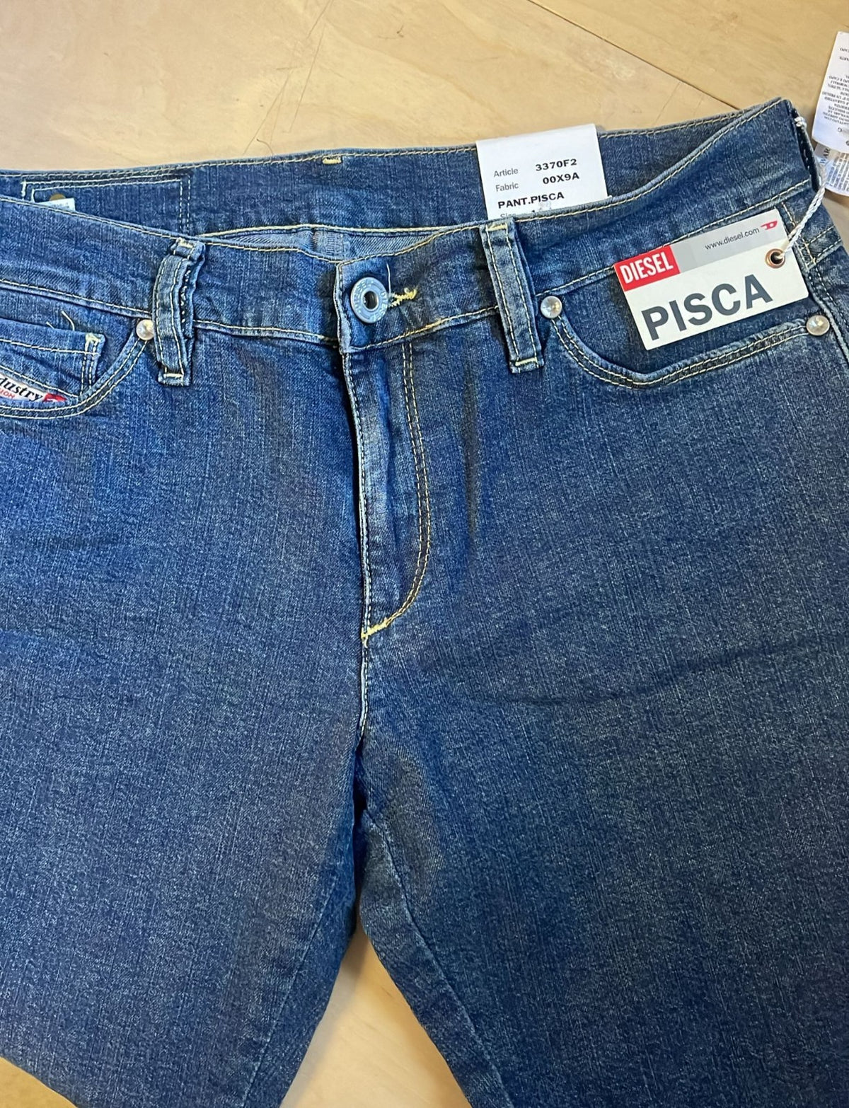 Diesel Jeans Hose PISCA neu mit Etikett Größe 14